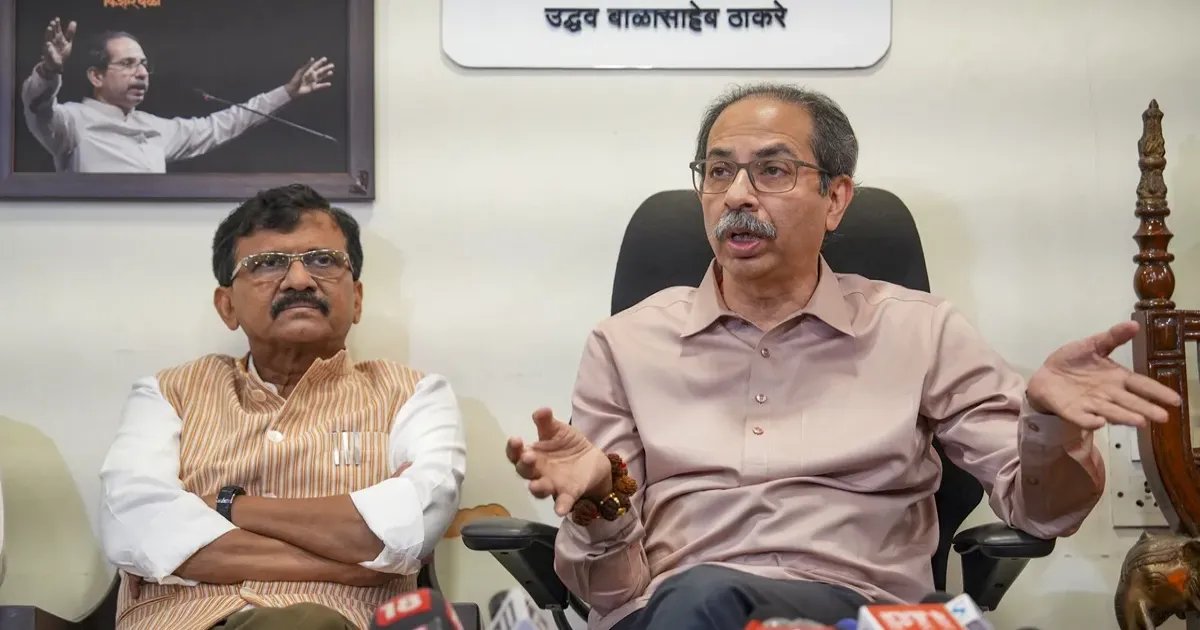 उद्धव सेना ने शिंदे गुट में छह सांसदों के विलय को मंजूरी देने के खिलाफ सुप्रीम कोर्ट का रुख किया