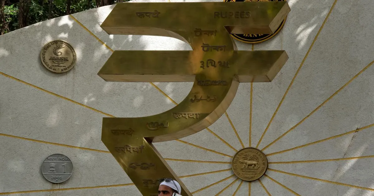 rupee-falls-88.26-us-dollar-early-trade