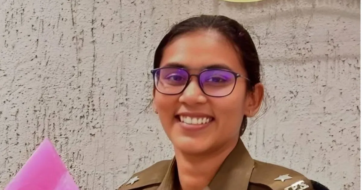 अंजना कृष्णा IPS कौन हैं? सोलापुर अवैध खनन कार्रवाई में अजीत पवार के सामने डटकर खड़ी हुईं केरल की बेटी