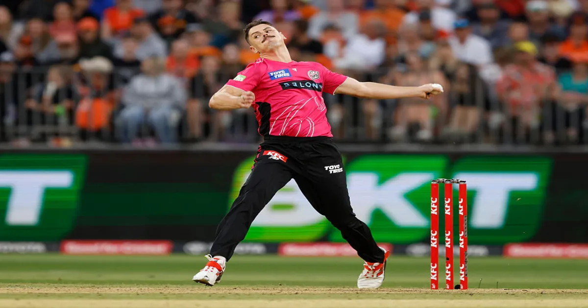 चोटिल पैट कमिंस टी20 विश्व कप से बाहर, बेन ड्वारशुइस को ऑस्ट्रेलियाई टीम में मिली जगह