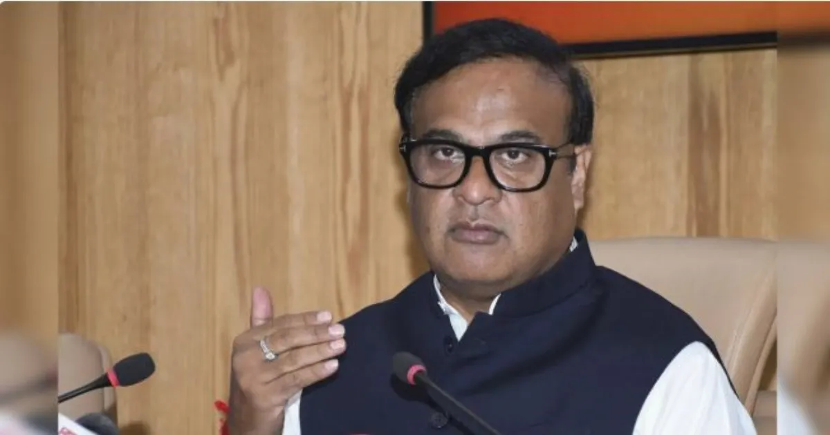 असम के मुख्यमंत्री हिमंत बिस्वा शर्मा ने अपनी पत्नी पर पवन खेड़ा के पासपोर्ट आरोपों को दुर्भावनापूर्ण और मनगढ़ंत बताया और मानहानि का मामला दर्ज करने की चेतावनी दी