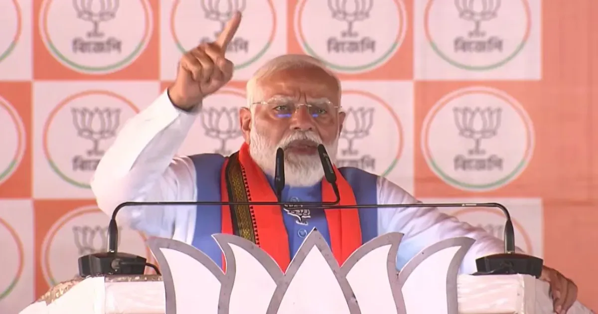 पश्चिम बंगाल में राजनीतिक हिंसा और घुसपैठियों पर कार्रवाई का पीएम मोदी का वादा, TMC पर तीखा हमला