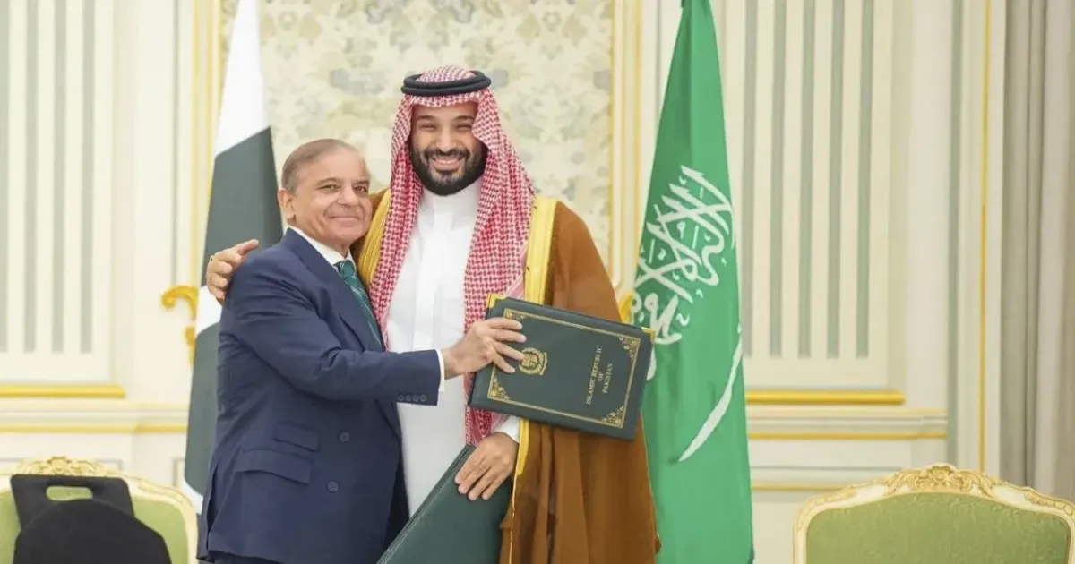 पाकिस्तान ने रक्षा समझौते के तहत सऊदी अरब भेजे 13,000 सैनिक और जेट्स