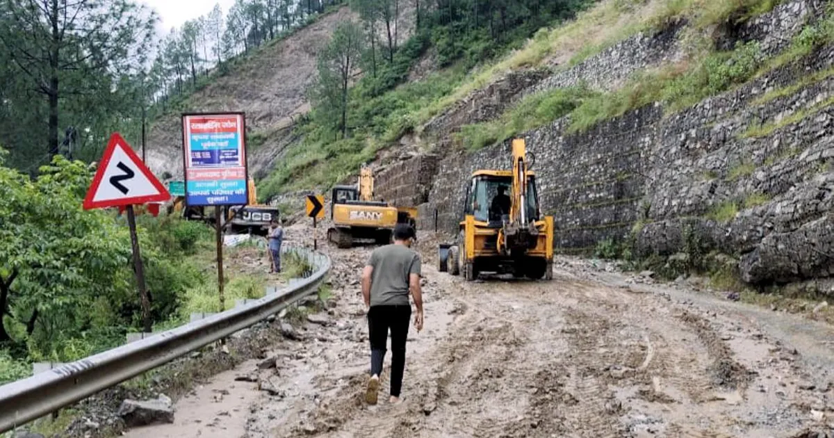 भारत बारिश लाइव: ज्योतिर्मठ-मालारी हाईवे पर पुल बहा, उत्तराखंड के गांव कट ऑफ; जम्मू में बारिश से हुए नुकसान की जांच के लिए समिति बनाई