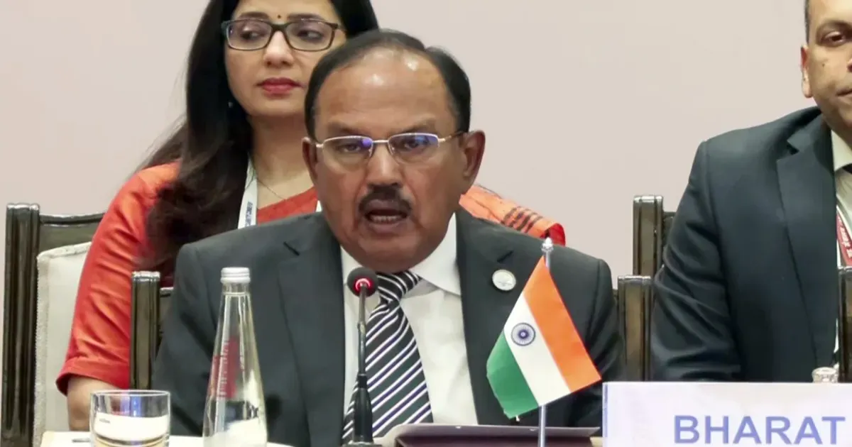 अजीत डोभाल और वांग यी के बीच बीजिंग में भारत-चीन सीमा वार्ता, जानिए क्यों अहम है बैठक