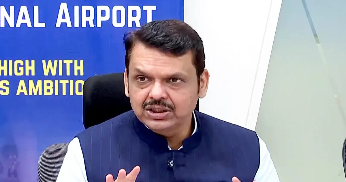 महाराष्ट्र में बारिश का कहर: देवेंद्र फडणवीस ने राहत कार्यों की समीक्षा की, संवेदनशील क्षेत्रों में निकासी का आह्वान