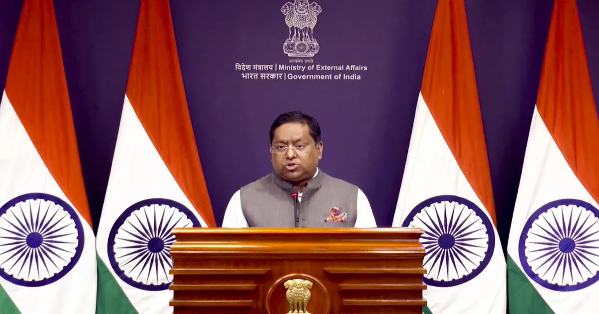 भारत ने तेल और गैस आयात में उपभोक्ता हित को प्राथमिकता दी: MEA, ट्रंप के रूस-तेल बयान के बीच