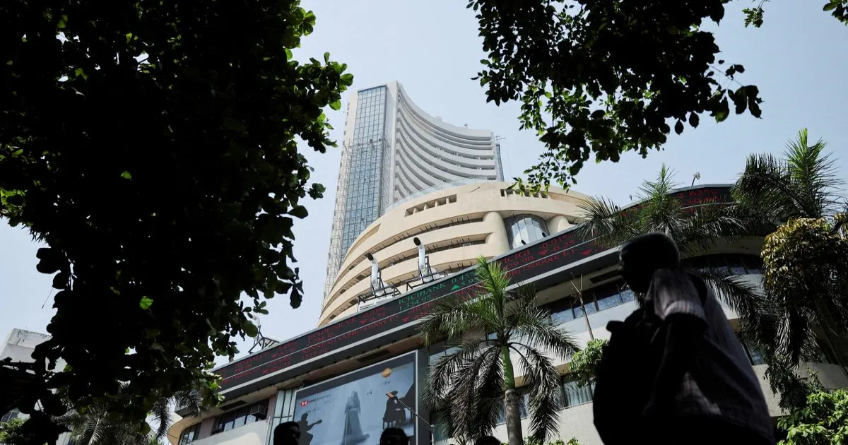markets-fall-kotak-bank-trade-deal-uncertainty