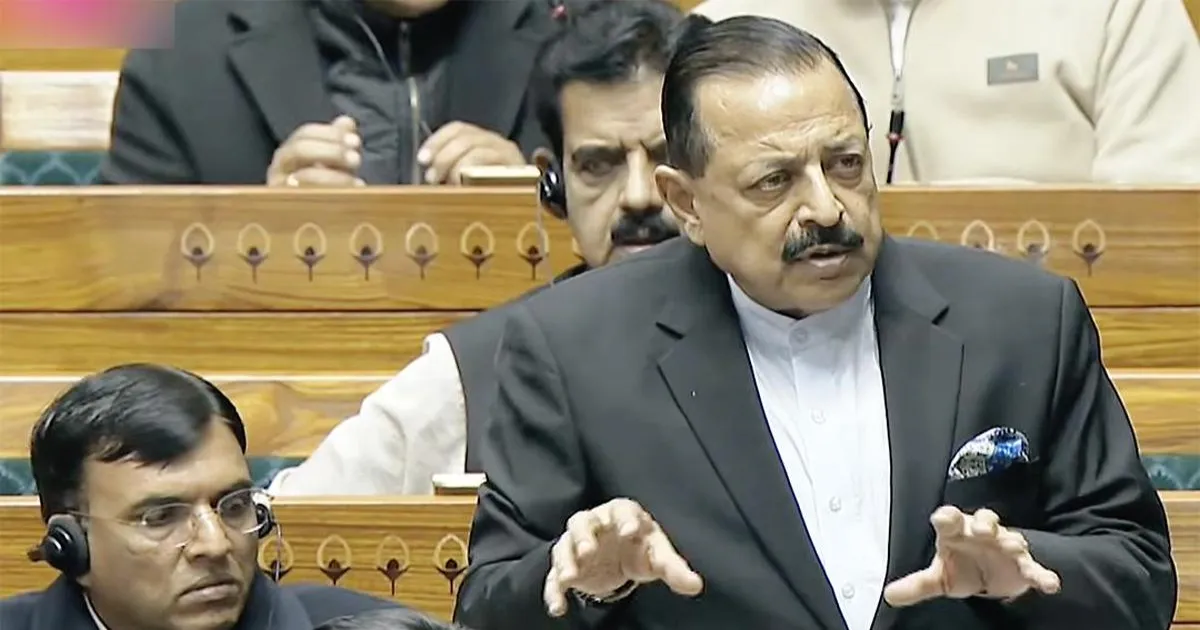 संसद शीतकालीन सत्र: DMK ने SHANTI बिल को बताया विरोधाभासी, VB-G RAM G बिल पर चर्चा जारी