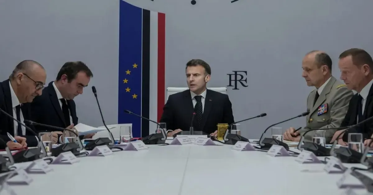 फ्रांस करेगा सहयोगी देशों में न्यूक्लियर जेट्स तैनात, नियंत्रण साझा नहीं: इमैनुएल मैक्रॉन