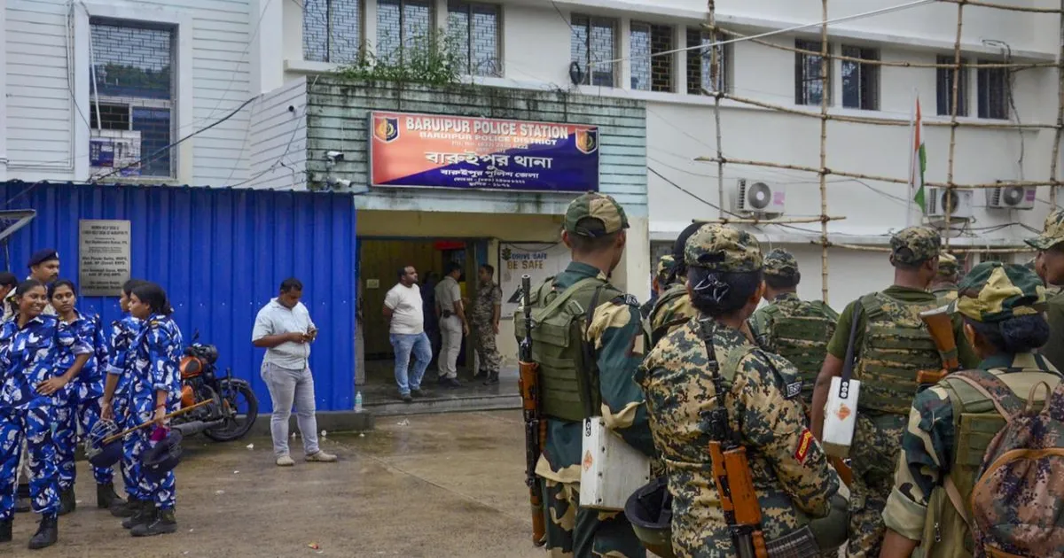 बारुईपुर नाबालिग दुष्कर्म-हत्या मामले में राष्ट्रीय महिला आयोग ने बंगाल डीजीपी से मांगी एक सप्ताह में रिपोर्ट