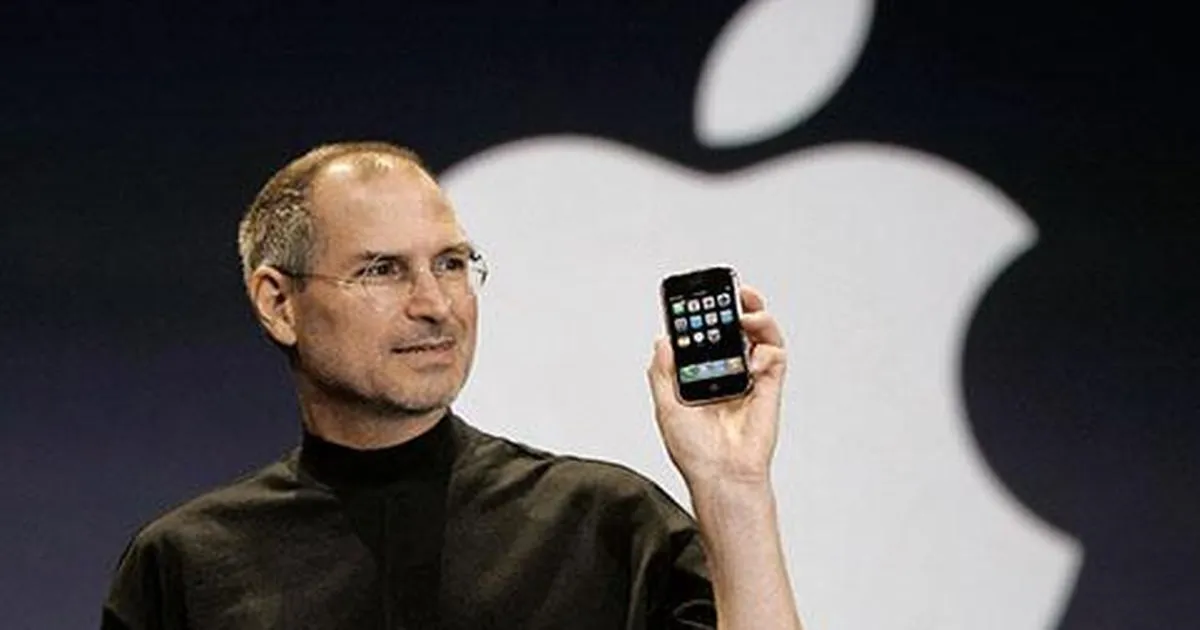 एप्पल के 50 साल: भारत में ब्रांड का सफर, iPod Mini से iPhone तक बनी पहचान