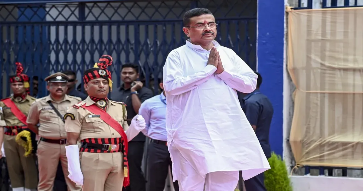 पश्चिम बंगाल सरकार ने स्कूल असेंबली में वंदे मातरम् अनिवार्य किया, पूरे राज्य में सख्त निगरानी का आदेश