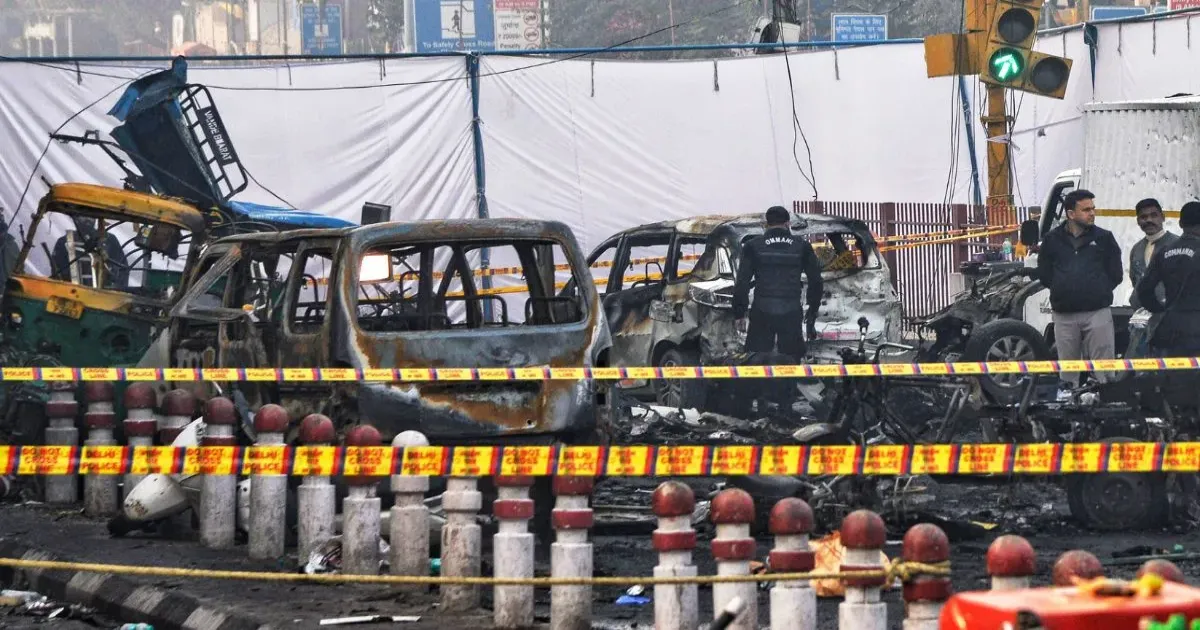 लाल किला विस्फोट मामले में बड़ा खुलासा, आतंकियों ने टेरर इंजीनियरिंग के लिए किया AI और चैटजीपीटी का इस्तेमाल