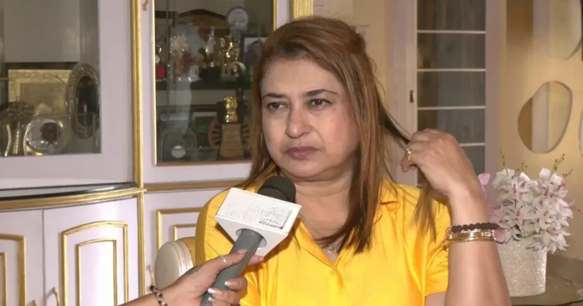 TMC में बगावत तेज, शताब्दी रॉय बोलीं- 28 में से 20 सांसदों को गद्दार नहीं कहा जा सकता