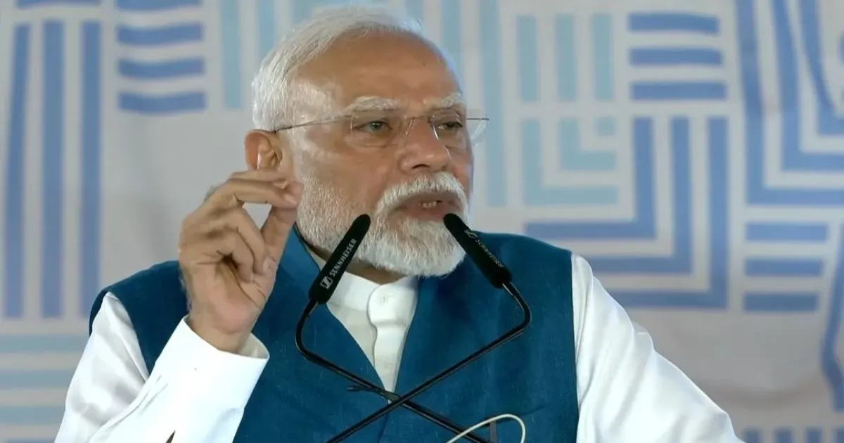 मुख्यमंत्री विजय के साथ मिलकर तमिलनाडु का विकास आगे बढ़ाएंगे: प्रधानमंत्री मोदी