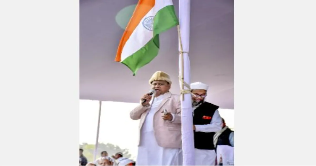 बंगाल के मुर्शिदाबाद में JUP प्रमुख हुमायूं कबीर के बेटे को पुलिसकर्मी से मारपीट के आरोप में हिरासत में लिया गया