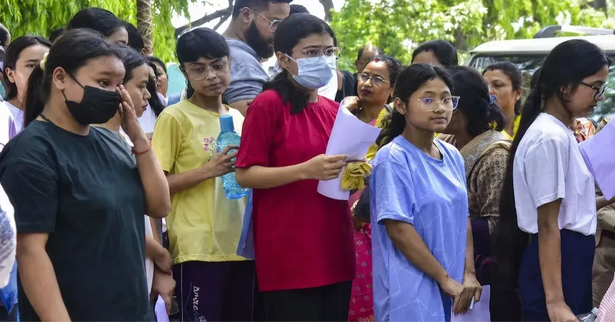 नीट यूजी 2026 री-एग्जाम शुरू, 23 लाख अभ्यर्थी दे रहे परीक्षा; देशभर में कड़ी सुरक्षा व्यवस्था