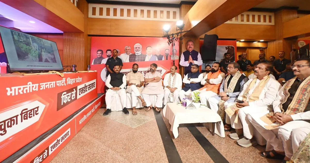 पीएम मोदी ने नागरिकों से वंदे मातरम के 150 वर्षों को यादगार बनाने का आह्वान किया