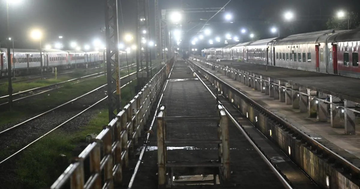 southern-railway-special-trains-flight-disruptions