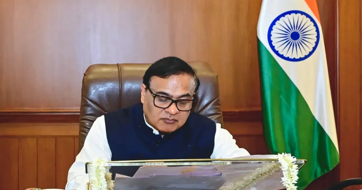 असम: मुख्यमंत्री हिमंता बिस्वा सरमा ने 16 मंत्रियों को सौंपे गार्जियन जिले, जानें पूरी सूची
