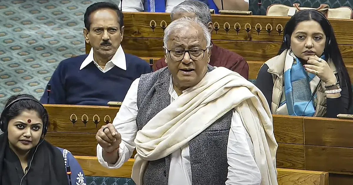 क्या टीएमसी को कांग्रेस से हाथ मिलाना चाहिए? सोगात रॉय बोले—बीजेपी से लड़ाई में यही रास्ता कारगर