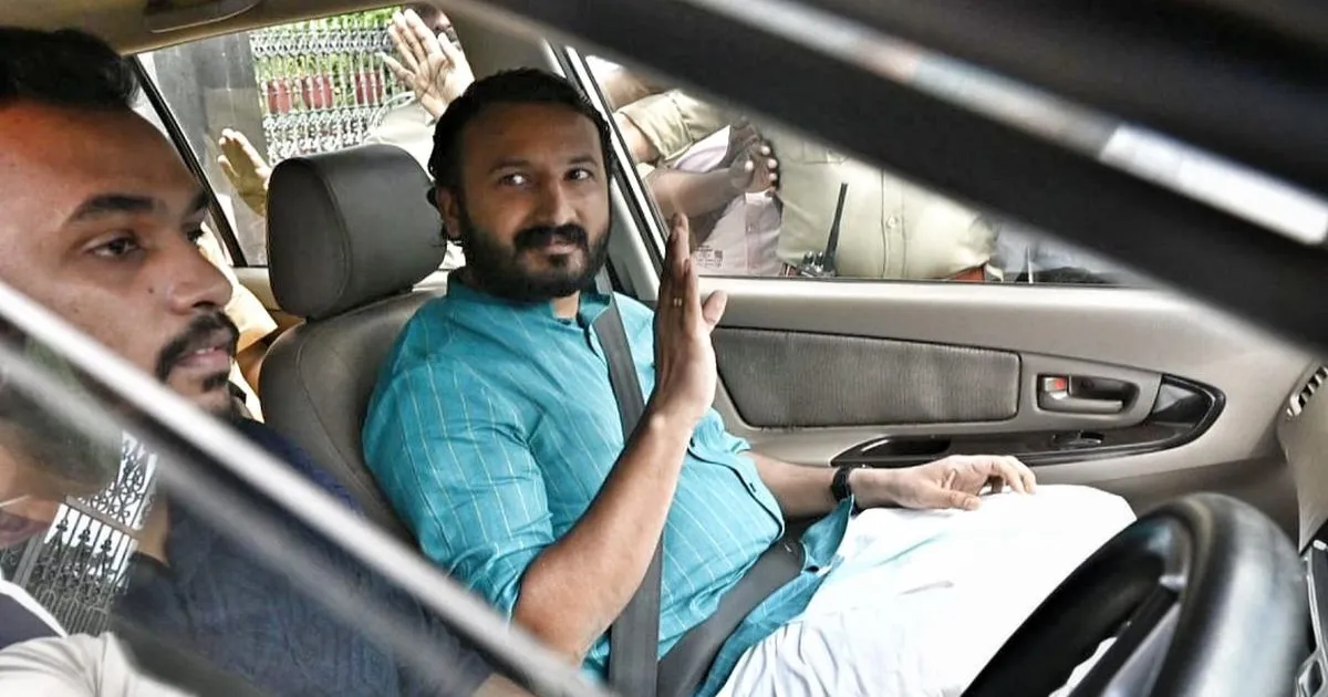 कांग्रेस विधायक राहुल मामकूतथिल केरल विधानसभा में उपस्थित, यौन दुर्व्यवहार आरोपों के बीच राजनीतिक बहिष्कार समाप्त