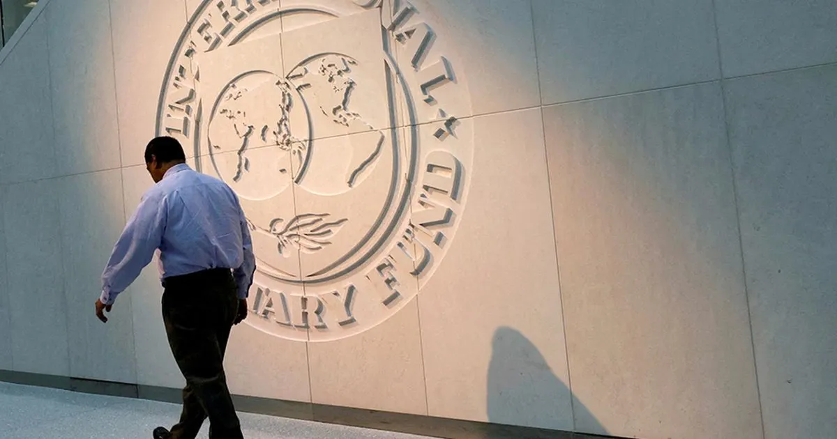 पाकिस्तान और IMF ने $1.2 बिलियन ऋण समझौते के लिए स्टाफ-स्तरीय समझौता किया
