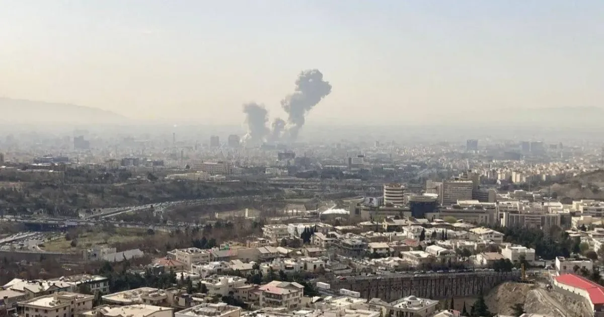 यूएस-इज़राइल ने ईरान पर हमला किया: 1 मिनट में 40 कमांडरों की मौत, ख़ामेनेई सहित कई वरिष्ठ अधिकारी मारे गए