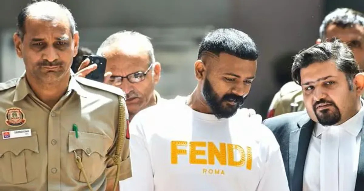 दिल्ली कोर्ट ने AIADMK दो पत्ते चुनाव चिन्ह घोटाले में सुकेश चंद्रशेखर को जमानत दी