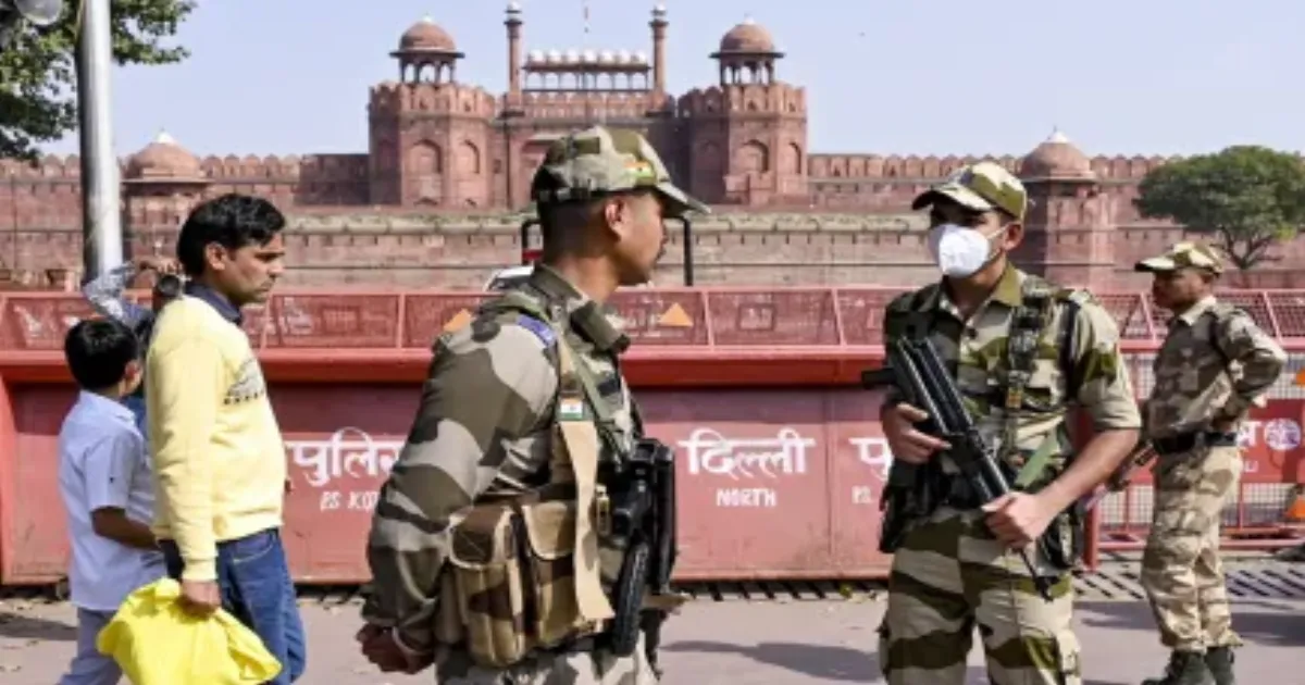लाल किला बम विस्फोट मामला: एनआईए ने फरार आरोपी समेत तीन और आरोपियों के खिलाफ दाखिल की पूरक चार्जशीट