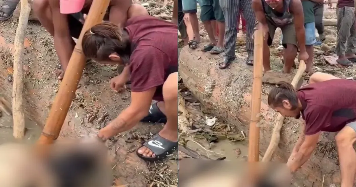 नेपाल में बाढ़ पीड़ित महिला के शव से गहने चोरी, वीडियो वायरल होने पर दो युवक गिरफ्तार