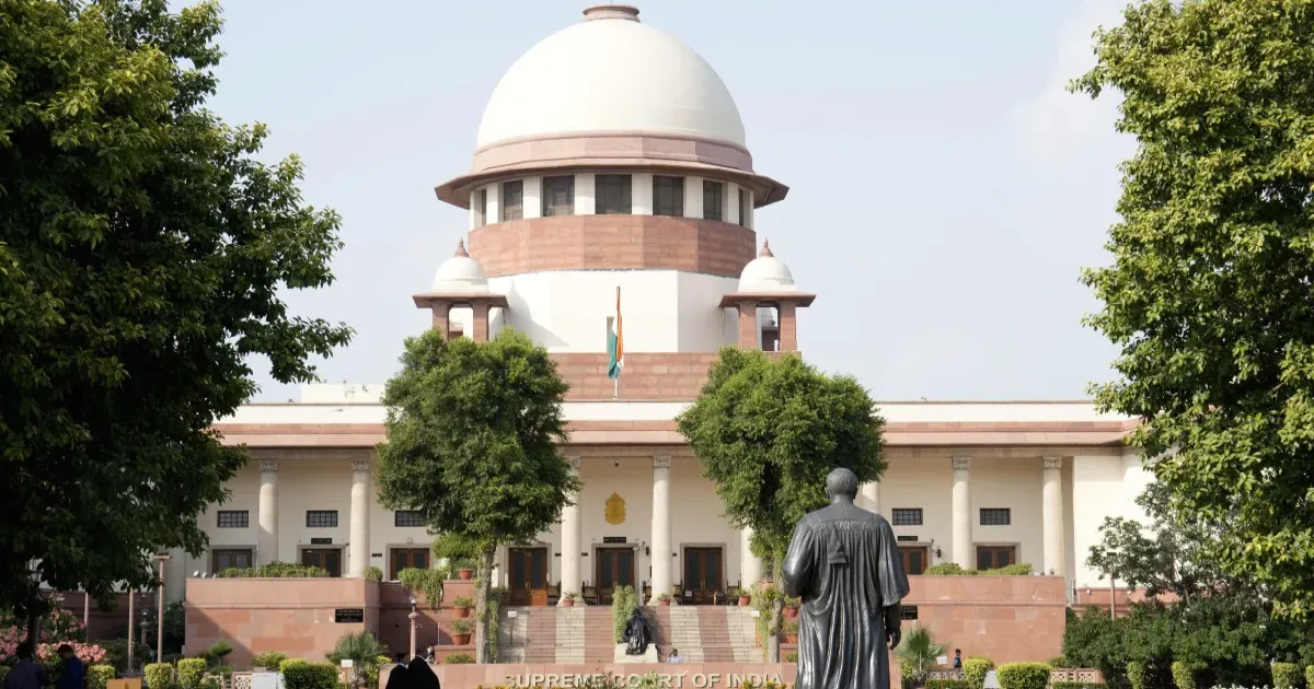 एथनॉल विवाद: पेट्रोल पंपों पर ईंधन में एथनॉल की मात्रा बताना अनिवार्य करने की याचिका पर सुप्रीम कोर्ट ने सुनवाई से किया इनकार