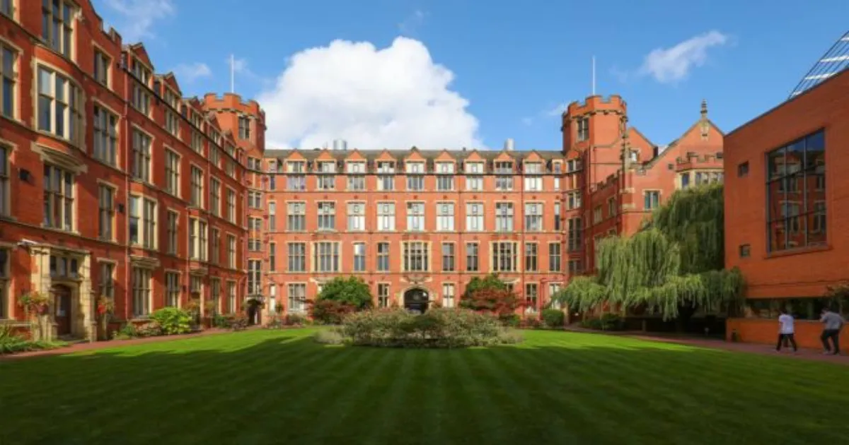 शेफील्ड विश्वविद्यालय ने अंतरराष्ट्रीय छात्रों के लिए स्नातक छात्रवृत्ति की घोषणा की