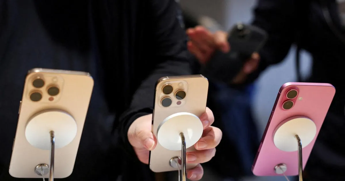 apple-records-5-million-shipments-in-india-q3-2025