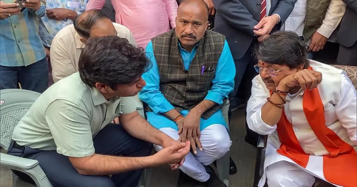 इंदौर जल प्रदूषण मामला: मंत्री विजयवर्गीय ने मीडिया के सामने आपत्तिजनक शब्द कहा, बाद में जताया खेद