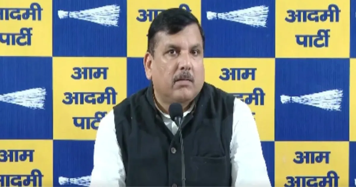 AAP का बड़ा कदम, बीजेपी में शामिल 7 राज्यसभा सांसदों की सदस्यता रद्द करने की मांग