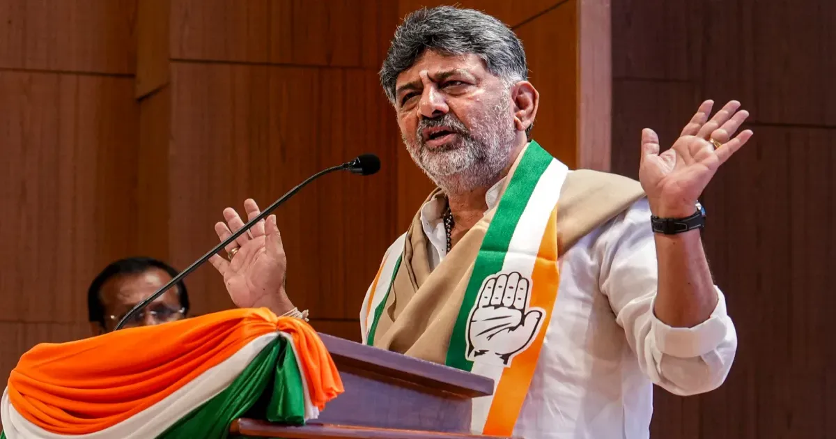 कर्नाटक सरकार के आधिकारिक कार्यक्रमों में वंदे मातरम् की पहली दो पंक्तियां ही गाई जाएंगी
