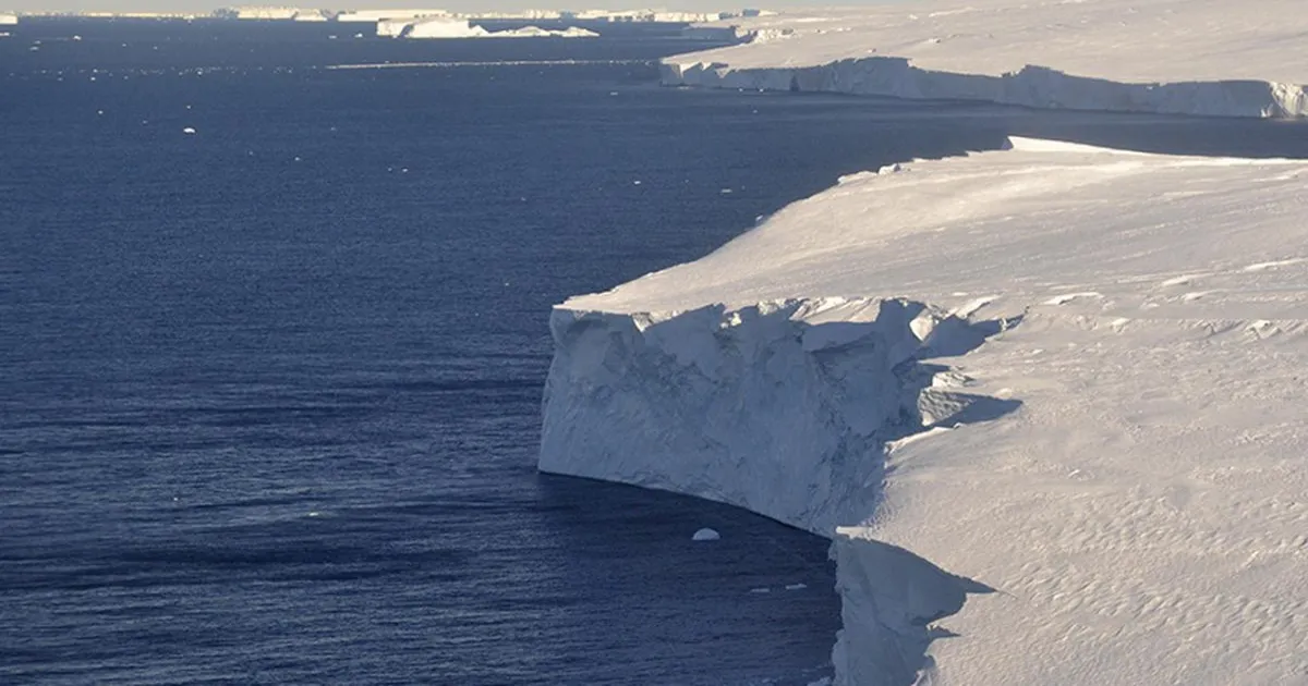 चीन का 42वां अभियान दल अंटार्कटिका में ड्रिलिंग प्रयोग शुरू करेगा 