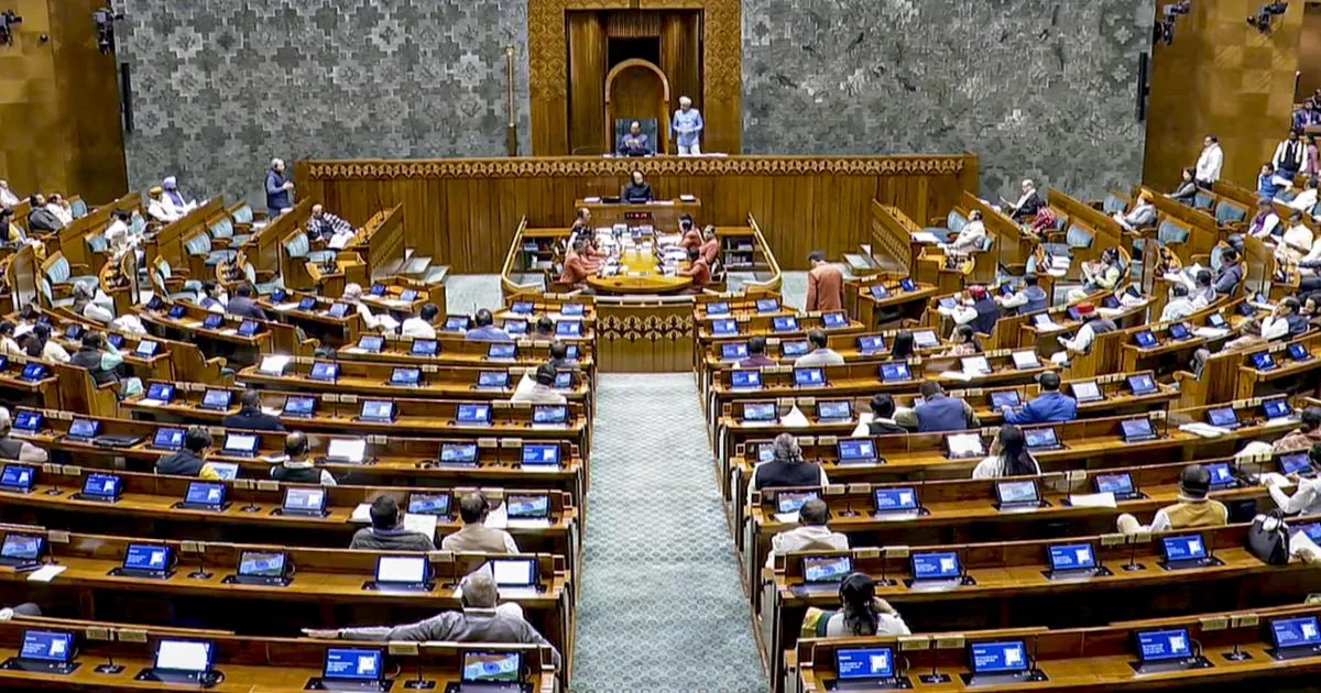 संसद का शीतकालीन सत्र: लोकसभा में चुनाव सुधारों पर बहस, राज्यसभा में वंदे मातरम् की 150वीं वर्षगांठ पर चर्चा जारी