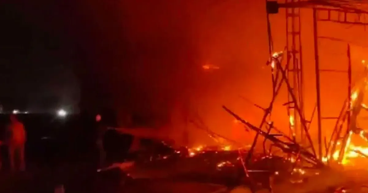 गुरुग्राम के शीतला माता मंदिर के पास वेडिंग फार्म में भीषण आग, दमकल ने दो घंटे में पाया काबू