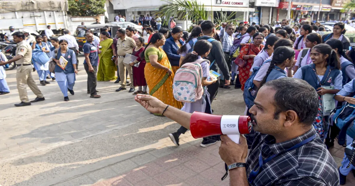 CBSE 12वीं रसायन शास्त्र परीक्षा 2026: छात्रों और शिक्षकों की प्रतिक्रियाओं का विश्लेषण
