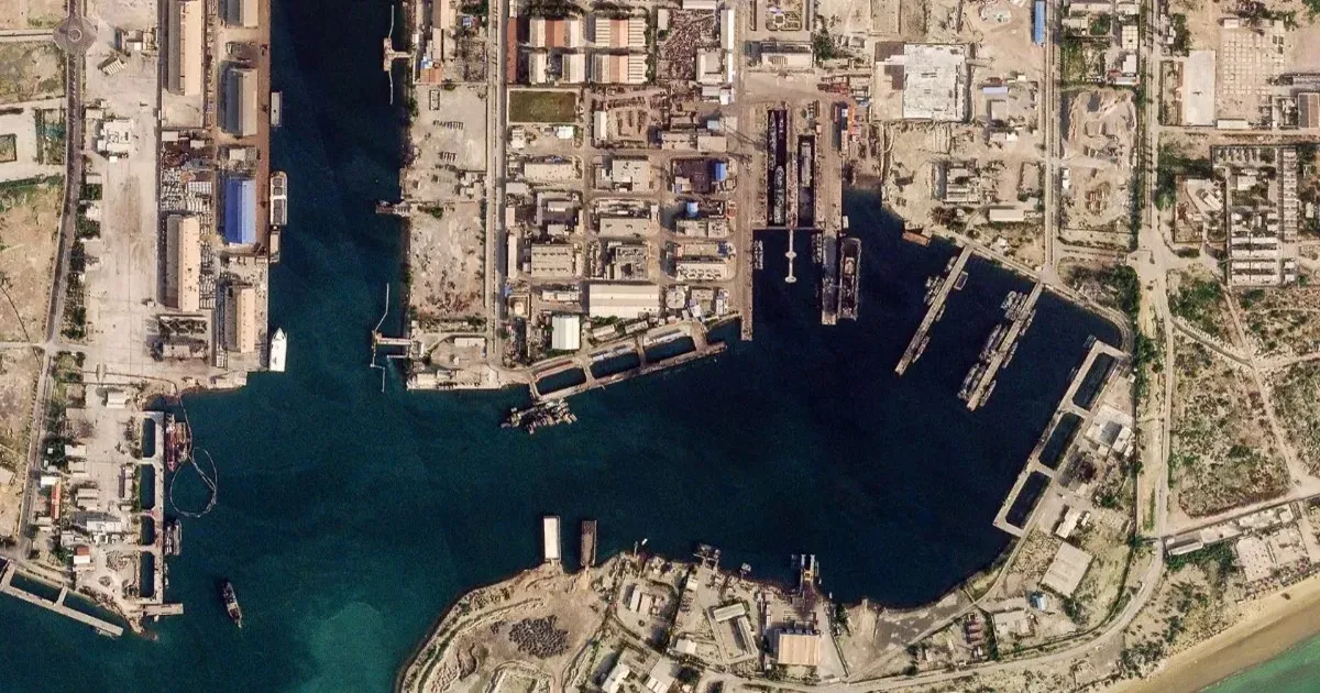 ईरान का बयान: फिलहाल होर्मुज जलडमरूमध्य बंद नहीं, बंद करने की कोई योजना नहीं