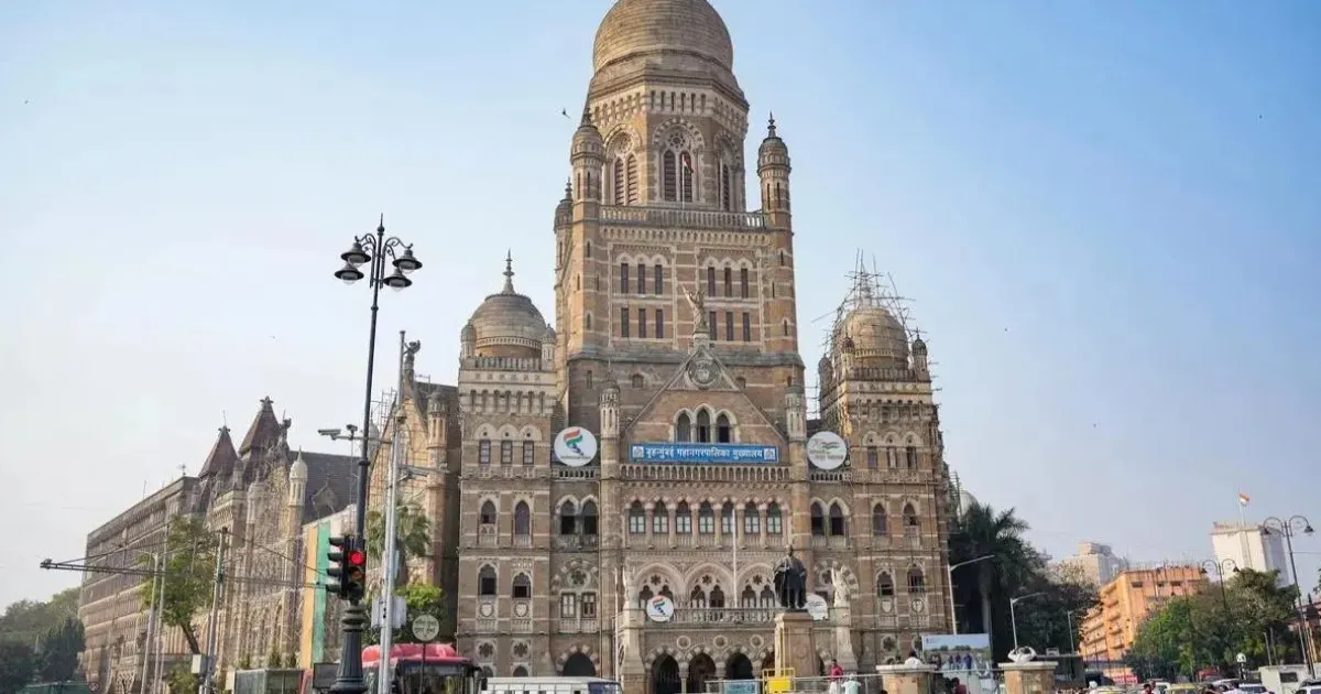 मुंबई में बम धमकी ईमेल से हड़कंप, बीएमसी, सीएमओ और बीएसई को उड़ाने की चेतावनी के बाद हाई अलर्ट