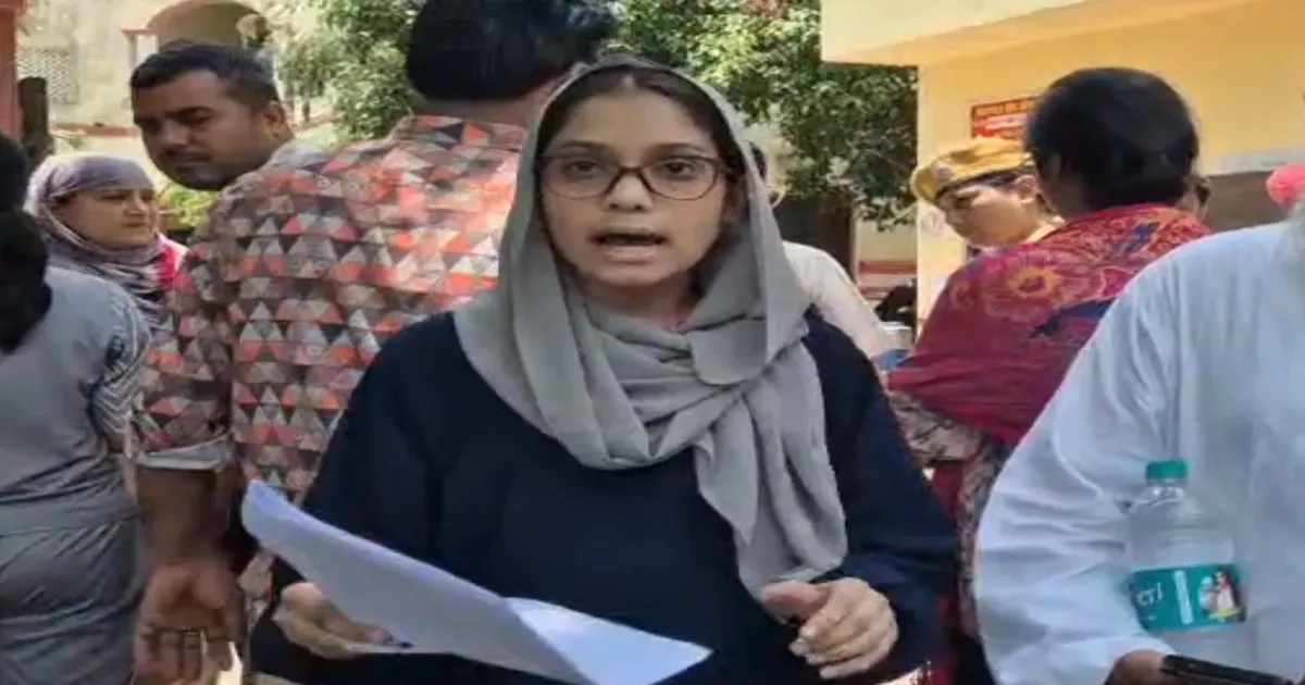 बुर्का पहनकर पहुंची नीट परीक्षार्थी को केंद्र पर रोका गया, विवाद के बाद मिली परीक्षा में बैठने की अनुमति