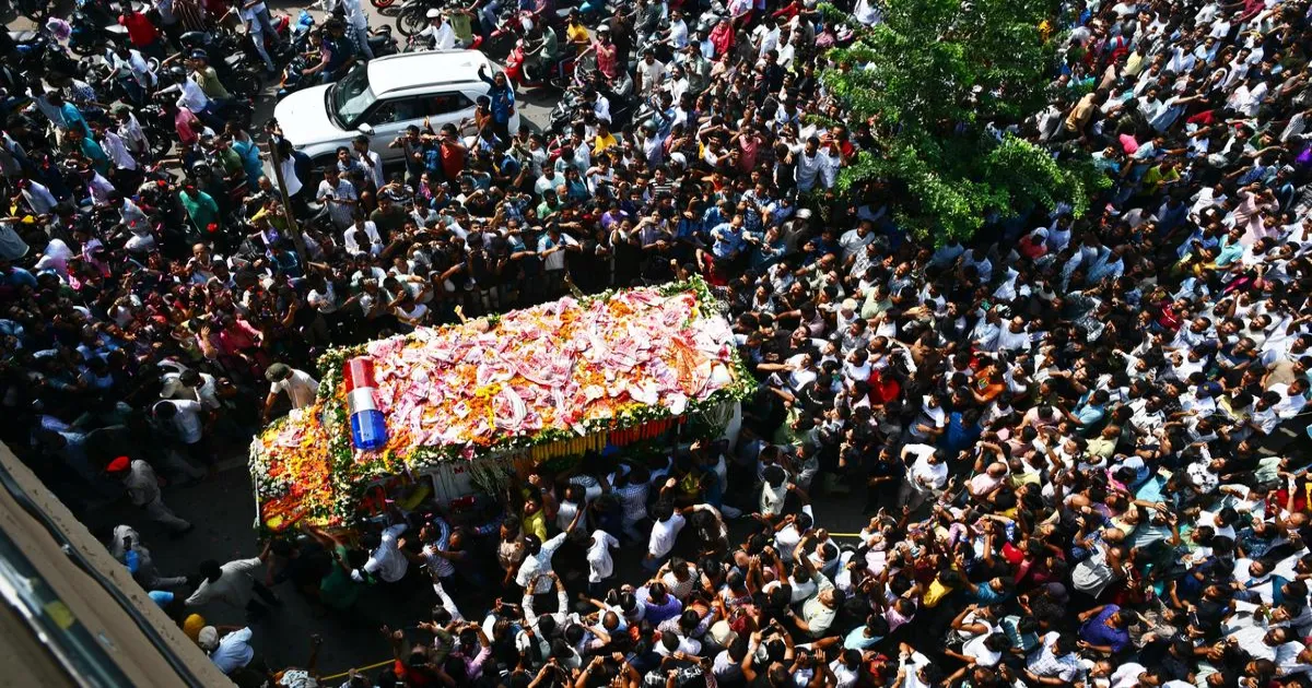 गायक जुबीन गर्ग के अंतिम संस्कार स्थल का अंतिम निर्णय परिवार करेगा: असम मंत्री