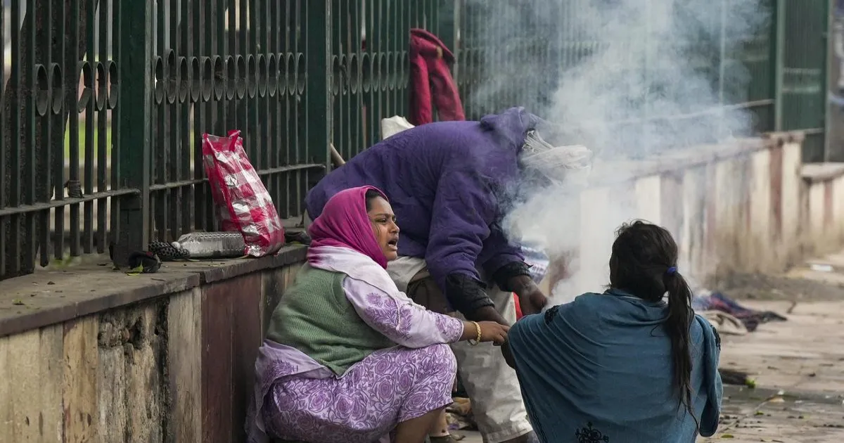 फरवरी की ठंडी शुरुआत: दिल्ली में तापमान गिरा, कश्मीर–हिमाचल में बर्फबारी; उत्तर भारत में रातें अपेक्षाकृत गर्म