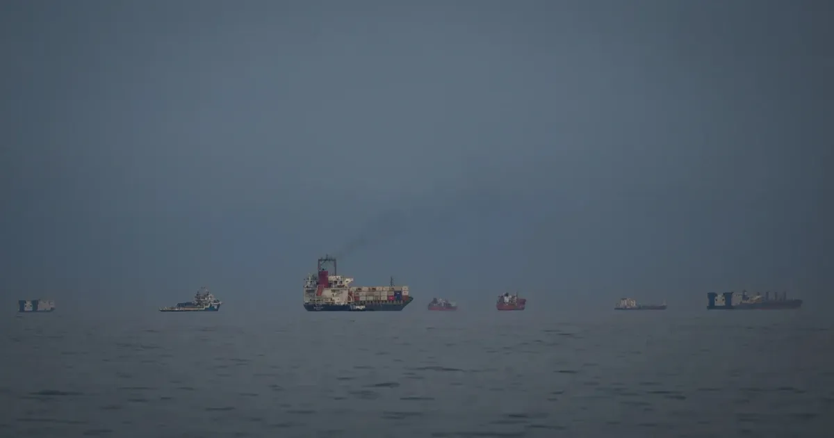 होर्मुज़ जलडमरूमध्य बंद करने की ईरान की धमकी से बढ़ा मध्य पूर्व संकट