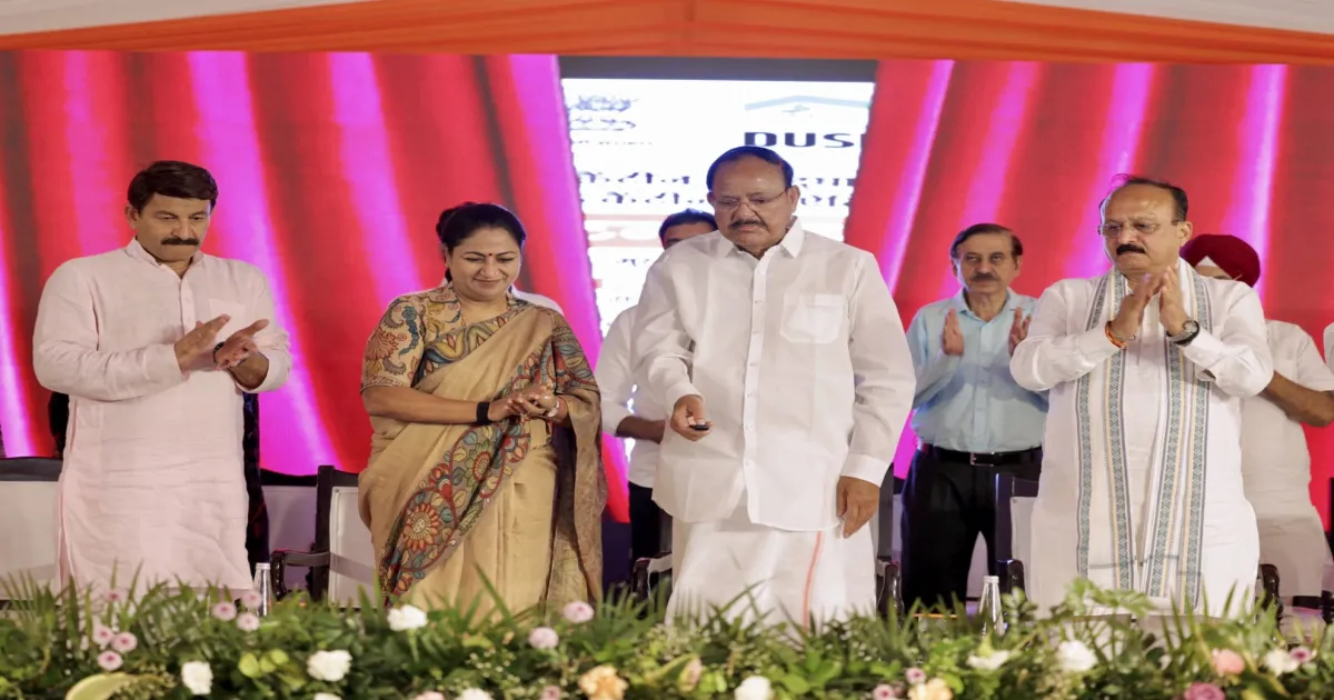 मुख्यमंत्री रेखा गुप्ता ने 25 नई अटल कैंटीन शुरू कीं, दिल्ली में कुल संख्या 100 हुई