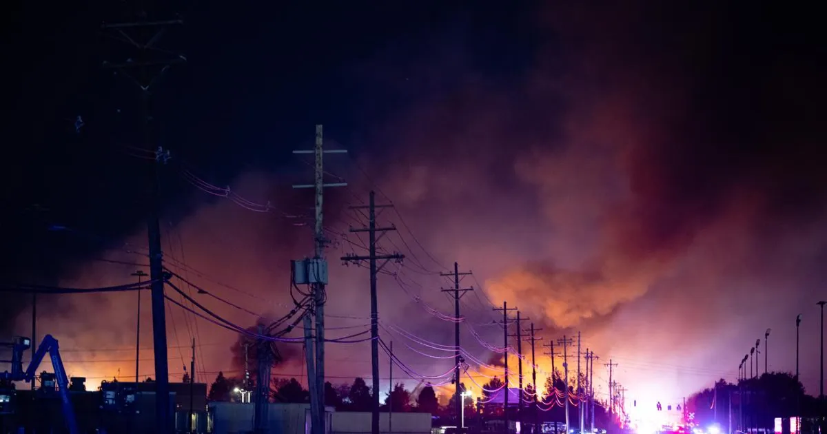 केंटकी में UPS विमान दुर्घटना: कम से कम तीन लोगों की मौत, 11 घायल, संख्या बढ़ने की आशंका